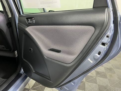 Used 2006 Toyota Matrix image 14