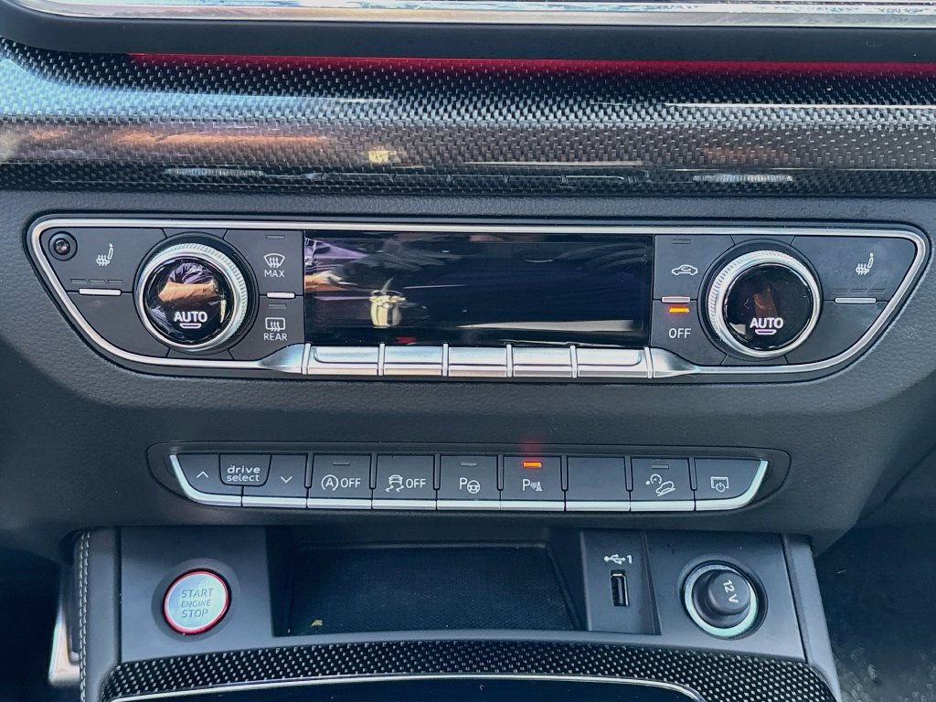 Used 2021 Audi SQ5 Prestige w/ Prestige Package AWD/4WD image 15
