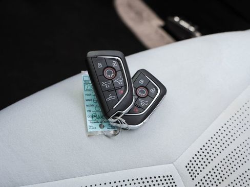 Used 2025 Chevrolet Corvette Z06 w/ Battery Protection Package image 8