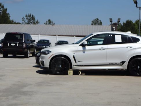 Used 2015 BMW X6 xDrive50i AWD/4WD image 30
