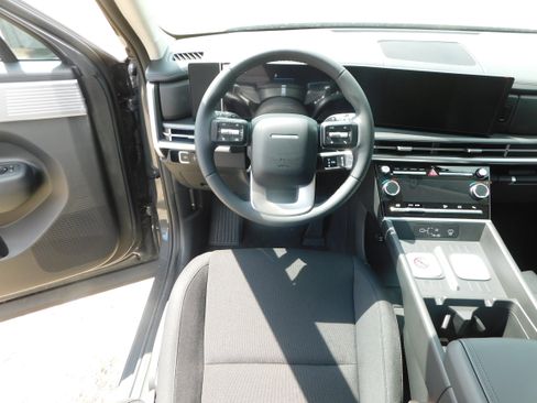 New 2026 Hyundai Santa Fe SE image 12