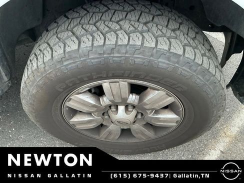 Used 2012 Ford F150 XLT w/ XLT Chrome Pkg AWD/4WD image 28