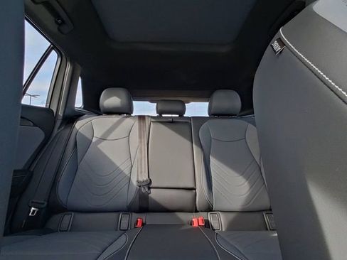 New 2026 Volkswagen Tiguan SE R-Line AWD/4WD image 27