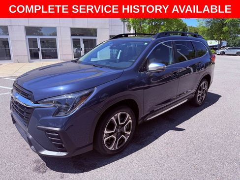 Used 2023 Subaru Ascent Limited w/ Technology Package AWD/4WD image 3