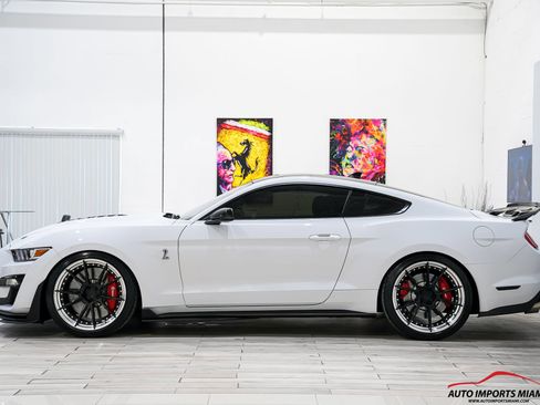 Used 2020 Ford Mustang Shelby GT500 w/ Technology Package image 13