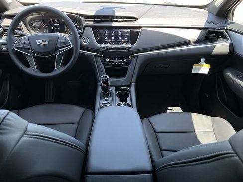 New 2025 Cadillac XT5 Premium Luxury w/ Technology Package image 10