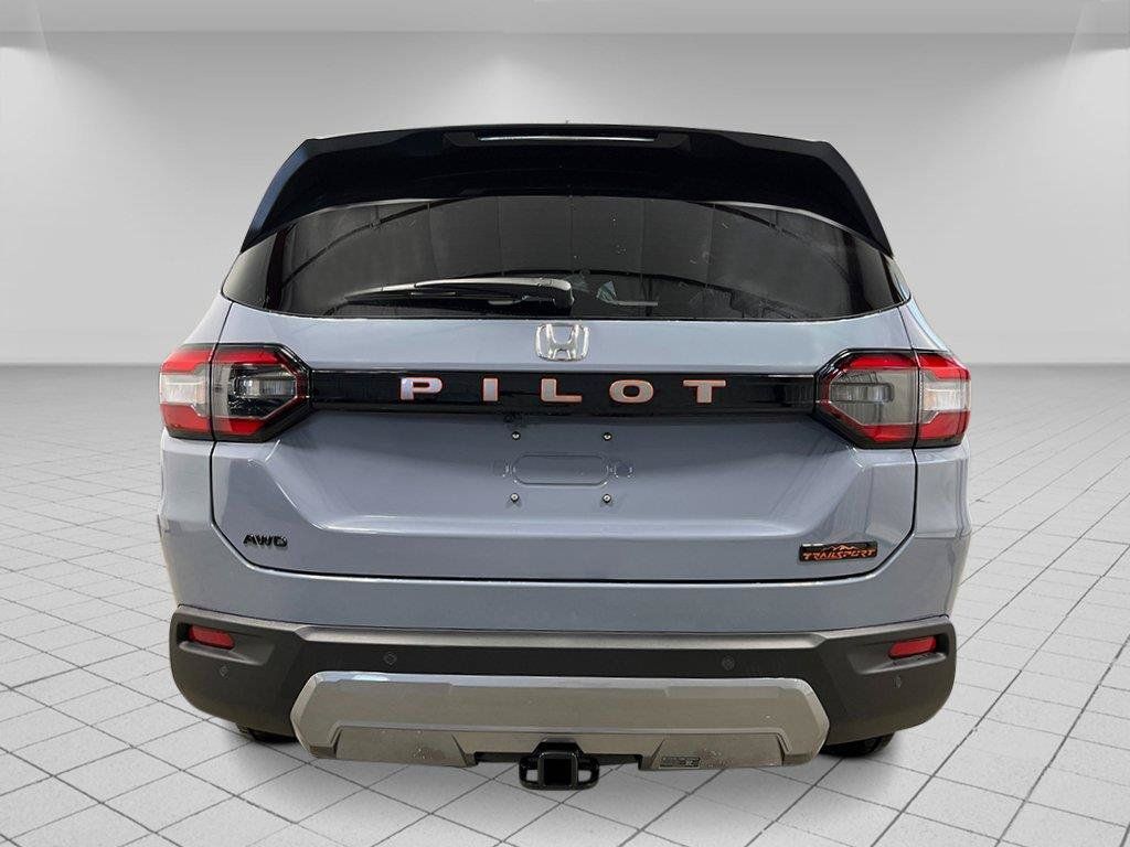 New 2026 Honda Pilot TrailSport image 4