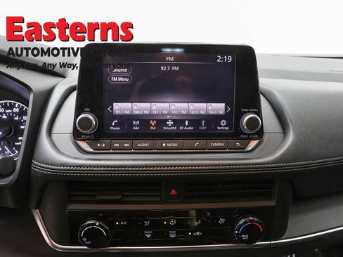 Used 2024 Nissan Rogue S AWD/4WD image 12