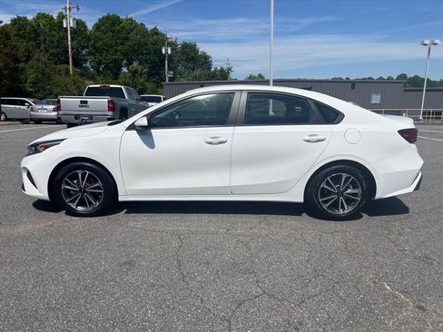 Used 2023 Kia Forte LXS FWD image 23
