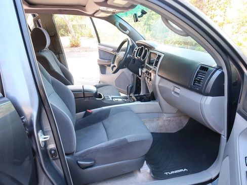 Used 2005 Toyota 4Runner Sport AWD/4WD image 26