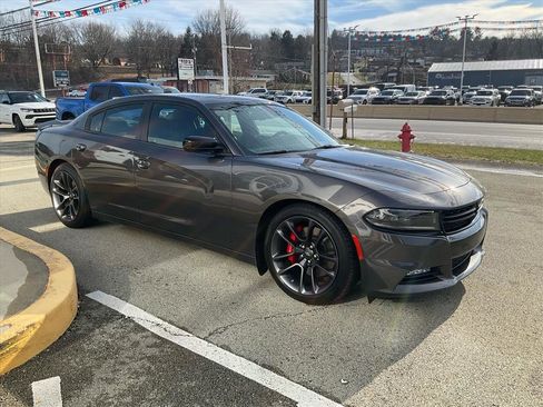 Used 2023 Dodge Charger SXT w/ Plus Group image 3