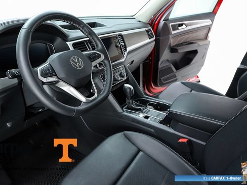 Used 2023 Volkswagen Atlas SE w/ Panoramic Sunroof Package FWD image 58