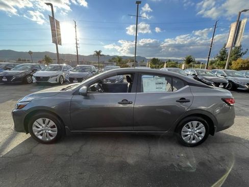 New 2025 Nissan Sentra 2.0 S image 7