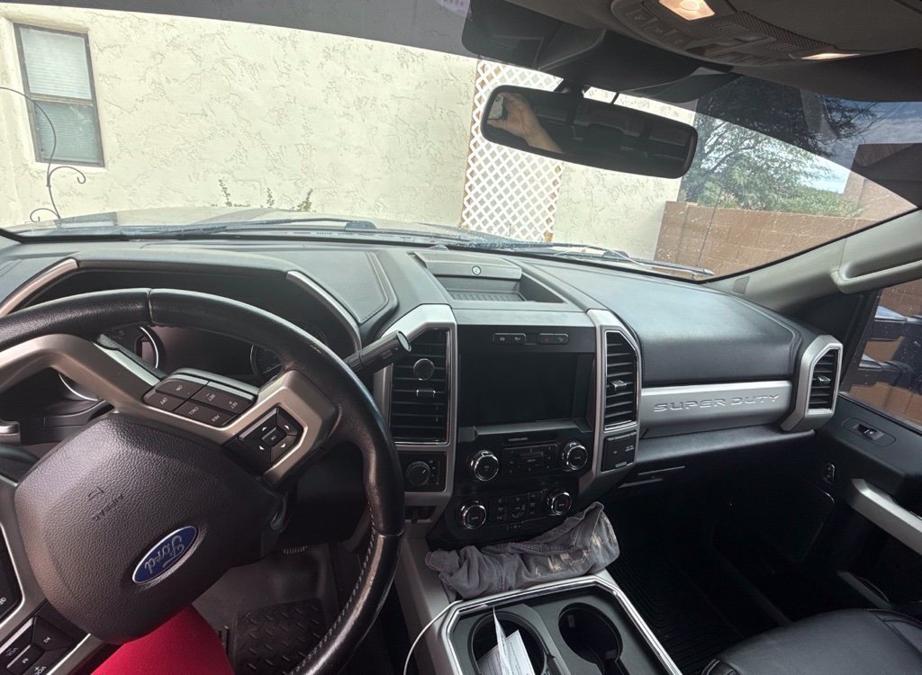 Used 2021 Ford F250 Lariat w/ FX4 Off-Road Package AWD/4WD image 3