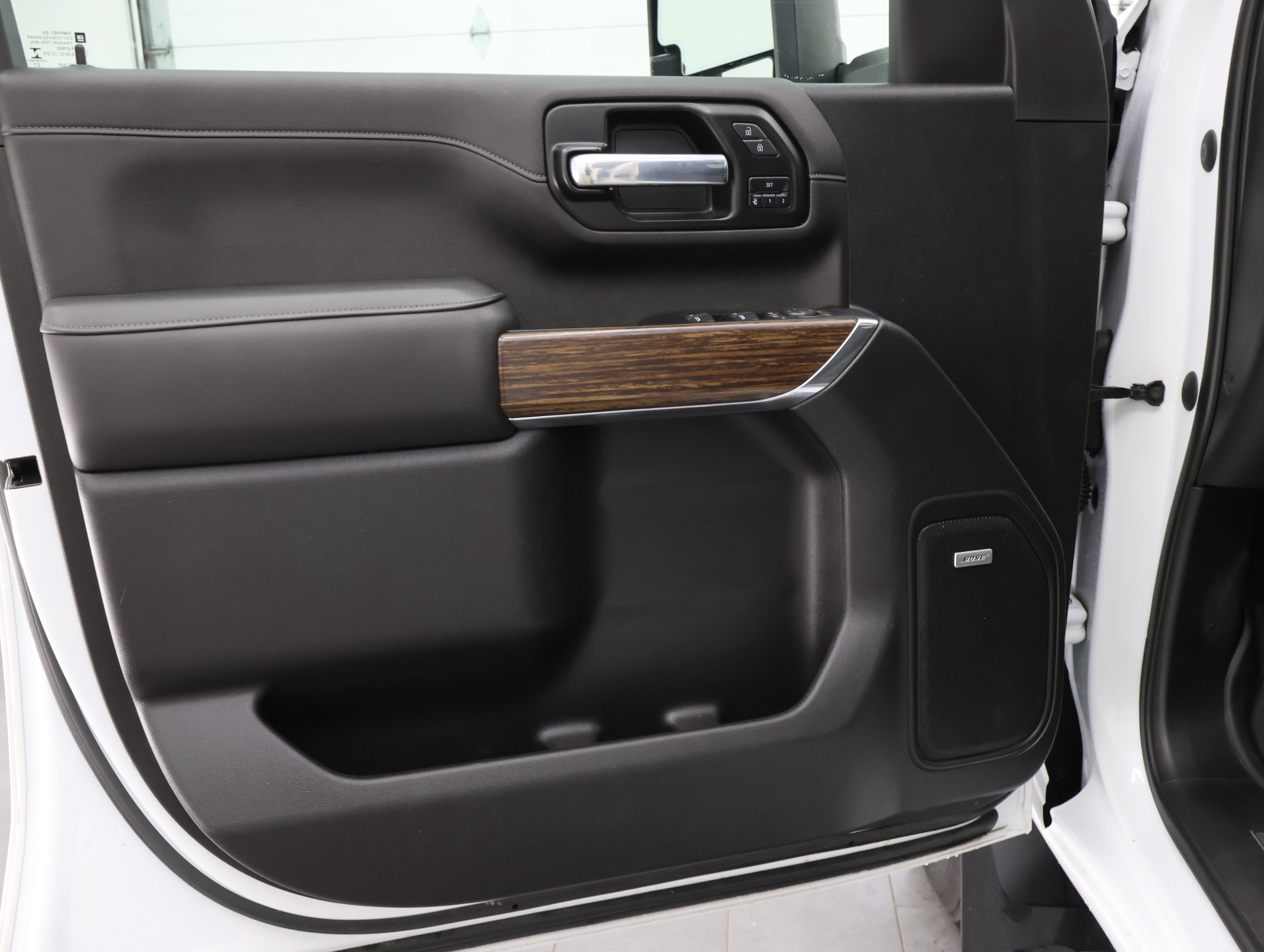 Used 2022 Chevrolet Silverado 3500 High Country w/ Snow Plow Prep/Camper Package AWD/4WD image 48