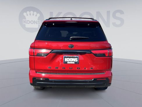 Used 2024 Toyota Sequoia Limited image 5