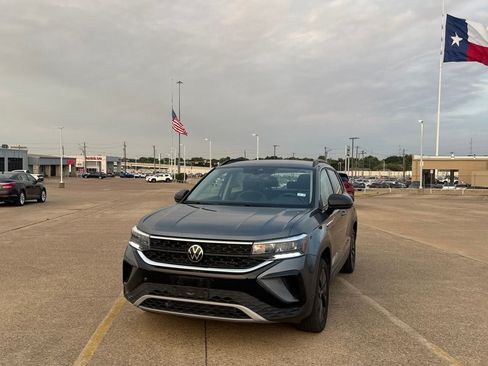 Used 2023 Volkswagen Taos S FWD image 7