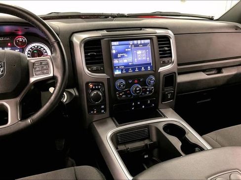 Used 2024 RAM 1500 Warlock AWD/4WD image 7