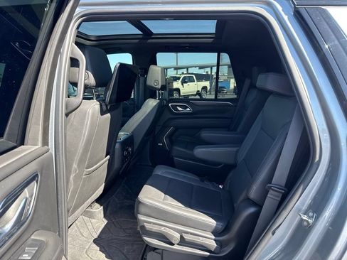 Used 2024 Chevrolet Tahoe Z71 w/ Luxury Package AWD/4WD image 20