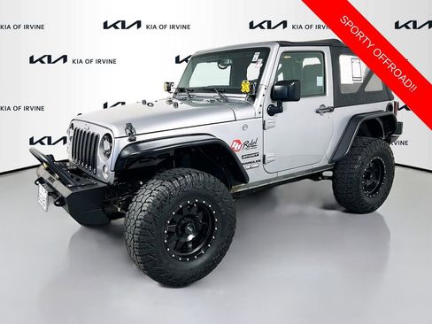 Used 2017 Jeep Wrangler Sport w/ Quick Order Package 24S AWD/4WD image 3