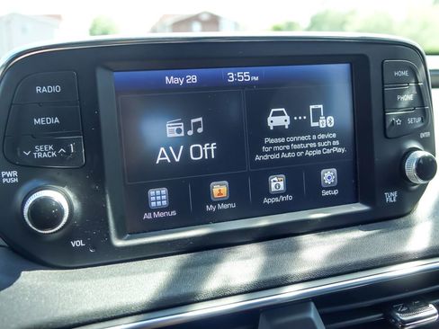 Used 2020 Hyundai Santa Fe SE w/ Cargo Package FWD image 17