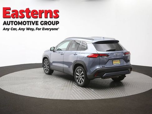 Used 2022 Toyota Corolla Cross XLE w/ Convenience Package AWD/4WD image 65