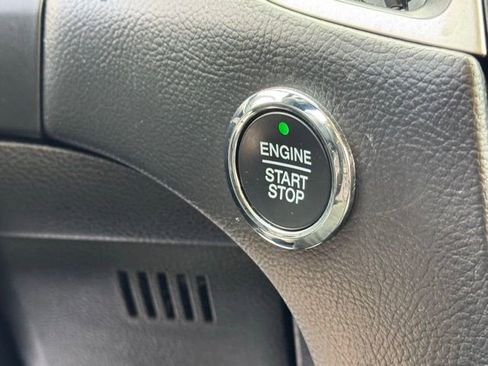 Used 2022 Ford Edge SEL image 15