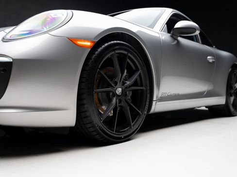 Used 2018 Porsche 911 Carrera RWD image 69