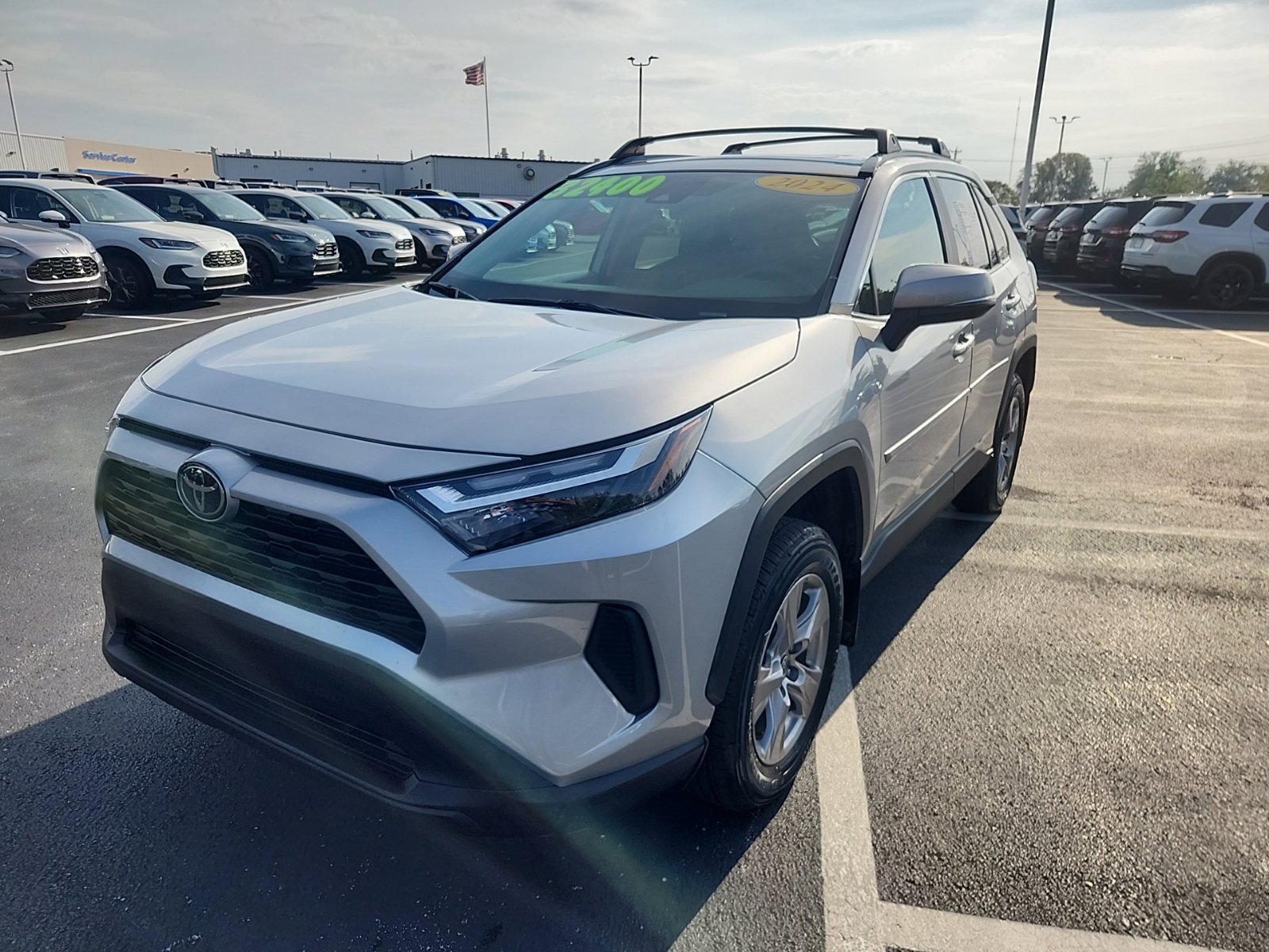 Used 2024 Toyota RAV4 XLE w/ Convenience Package AWD/4WD image 2