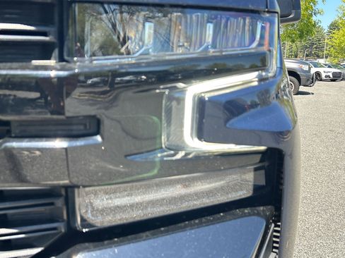 Used 2021 Chevrolet Silverado 1500 LT Trail Boss w/ Bed Protection Package image 11