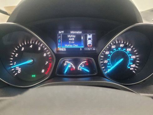 Used 2016 Ford Escape SE FWD image 23