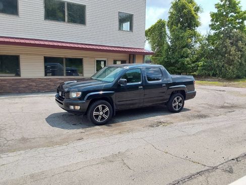 Used 2013 Honda Ridgeline Sport image 1