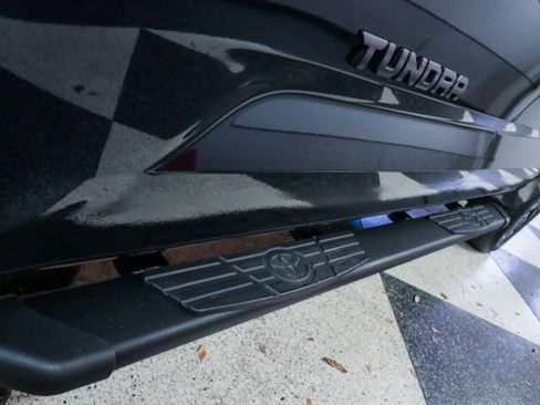 Used 2024 Toyota Tundra Limited AWD/4WD image 39