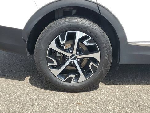 Used 2024 Kia Sportage EX AWD/4WD image 5
