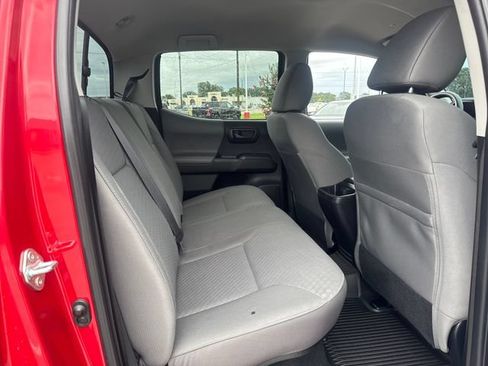 Used 2023 Toyota Tacoma SR AWD/4WD image 12