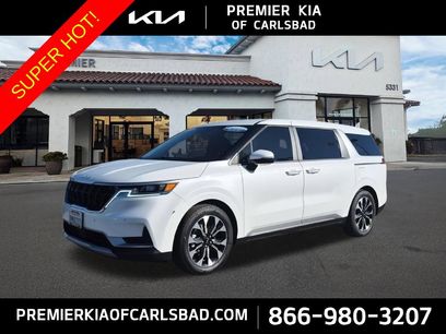 Certified 2024 Kia Carnival EX