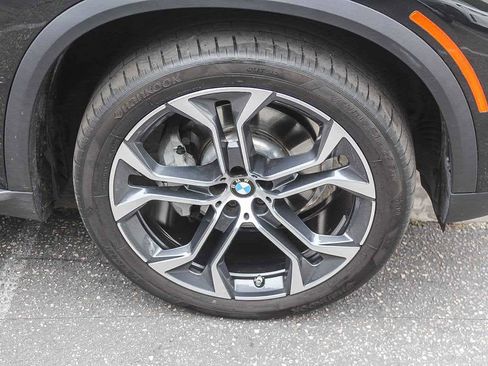 Used 2022 BMW X5 sDrive40i w/ Premium Package RWD image 9