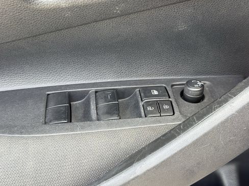 Used 2024 Toyota Corolla LE FWD image 25