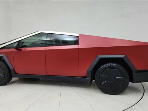 Used 2024 Tesla Cybertruck Cyberbeast image 4