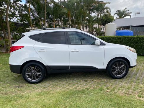Used 2015 Hyundai Tucson SE FWD image 8