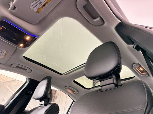 Certified 2025 Mercedes-Benz C 300 4MATIC Sedan image 16