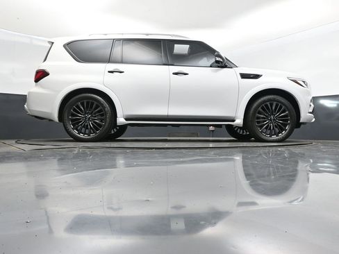 Certified 2023 INFINITI QX80 Premium Select w/ Cargo Package image 47