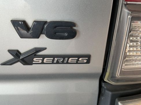 Used 2023 Toyota Tacoma TRD Off-Road AWD/4WD image 36