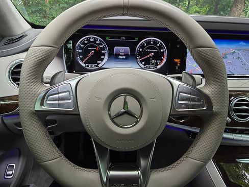 Used 2017 Mercedes-Benz S 63 AMG 4MATIC Sedan w/ Warmth & Comfort Package image 32
