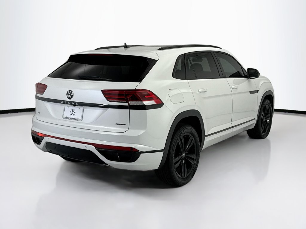 Used 2023 Volkswagen Atlas Cross Sport SEL R-Line AWD/4WD image 5