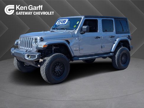 Used 2019 Jeep Wrangler Unlimited Sahara image 1