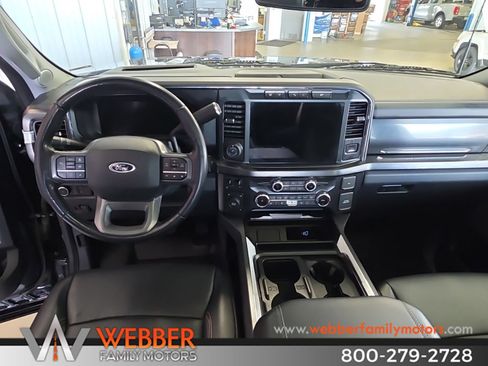 Used 2024 Ford F350 Lariat w/ Lariat Ultimate Package AWD/4WD image 18