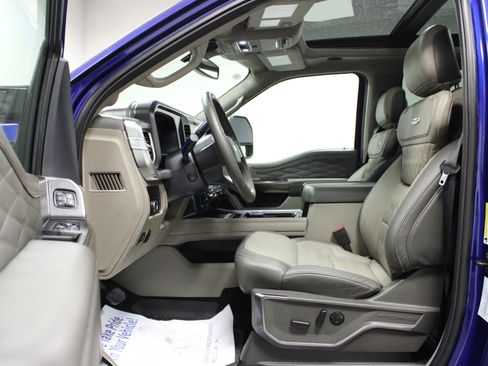 Used 2026 Ford F350 Platinum w/ Platinum Plus Package AWD/4WD image 12