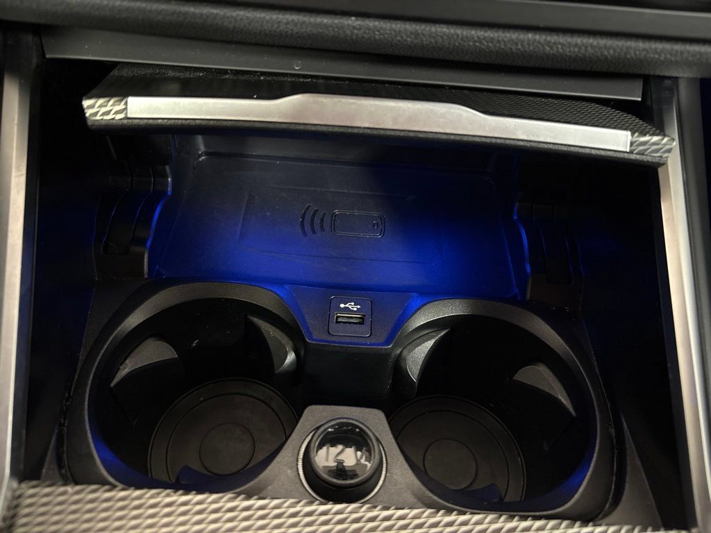 Used 2023 BMW M4 xDrive Competition AWD/4WD image 18