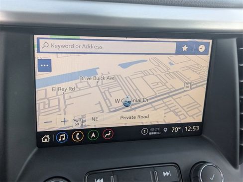 Used 2021 GMC Acadia SLT image 23